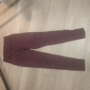 Aerie Chill Play Move Leggings, Burgundy Color, High Waisted, Size Medium